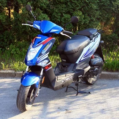Moped Kymco Agility 50 in Blau-Weiß